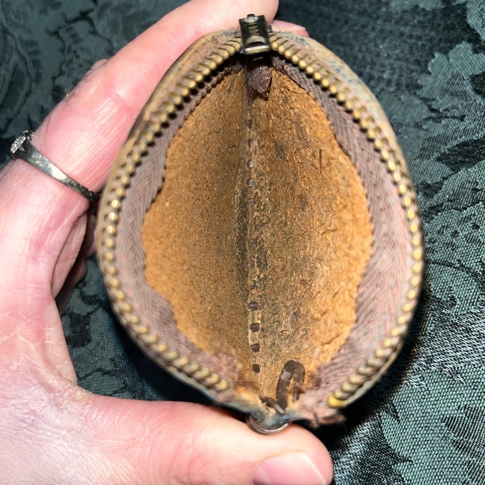 Antique Leather Coin Pouch - Picture 4 of 5